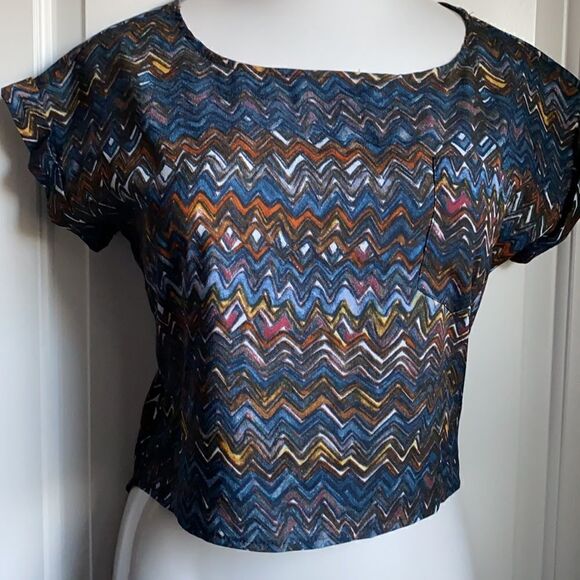 Ali & Kris top🌸 - Picture 2 of 5